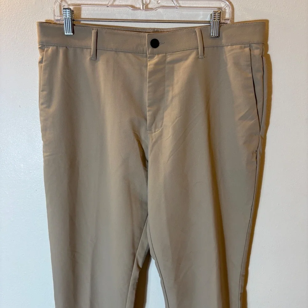 Banana Republic Mens 34x30 Khaki Tan Performance Chino Pants‎ 1557516